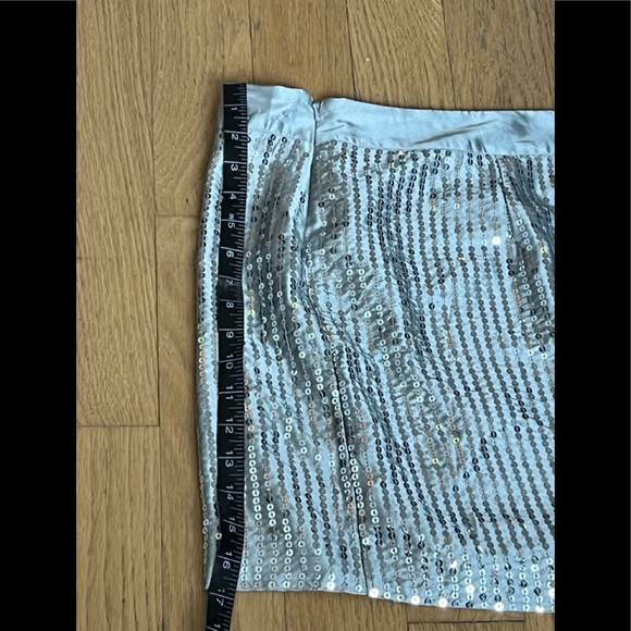 Vintage Gap Mini Skirt - Picture 12 of 15